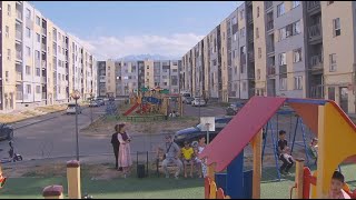 Новый жилой комплекс в Алматы превращается в аварийный