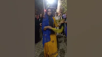 دستمال بازی زیبای دختر بختیاری عروس شادی لری شاد بختیاری رقص Dance ترند کلیپ Wedding Music 
