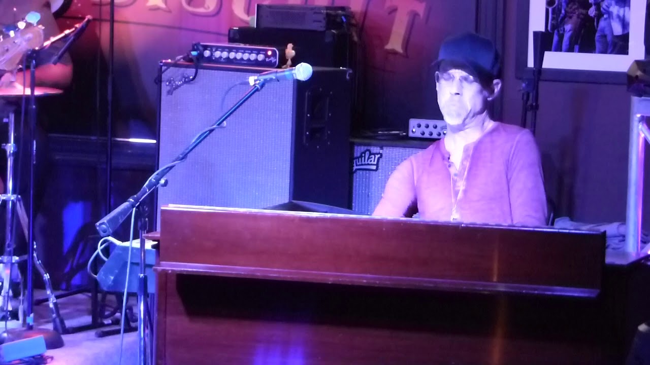 John Ginty with Berry Oakley's Indigenous Suspects -  Yellow Moon (Funky Biscuit 1/17/20)