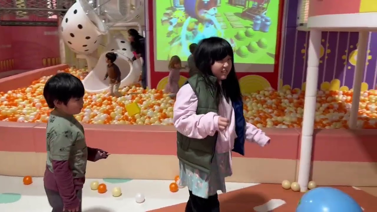 03232025: Visiting Twinkle Land Play Cafe in Bellevue | Vlog 4109