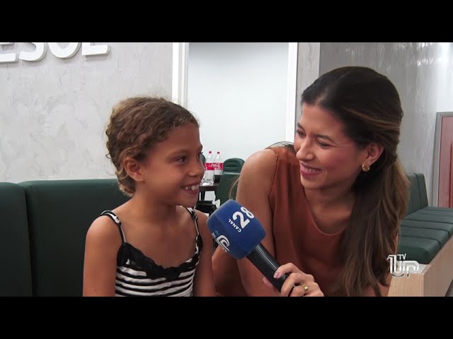 Crianças do projeto Amor é Ação recebem presentes de Natal por parceria da Fundação e Cresol.