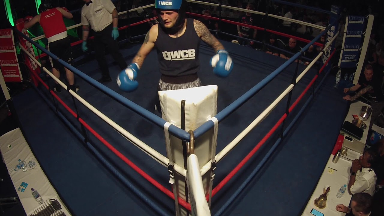 Ultra White Collar Boxing | Crawley | Graham VS Shane Junior
