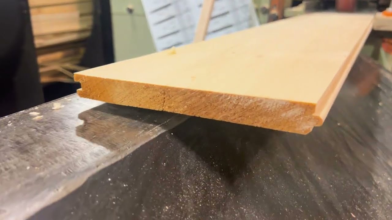 1x8 White Pine Center Match