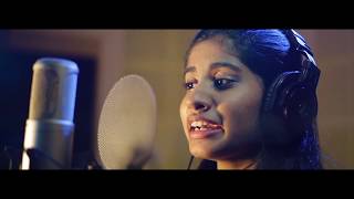 നിലാവിന്റെ നീല ഭസ്മക്കുറി അണിഞ്ഞവളേ..Nilavinte Neela Bhasma..| Cover Song By Sradha Prasannan