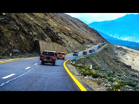 Для чего Китай и Пакистан построили 1300 км дороги среди гор? Каракорумское шоссе.