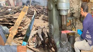 Making a Kukri Knife from a Truck Leaf Spring || Making a Super Knife From Rusted Leaf Spring