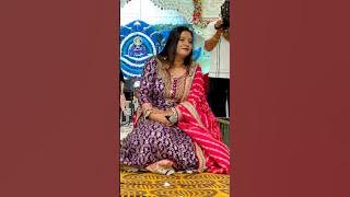 Sakshi Agarwal | सुनता हूँ निर्धन के भंडार भरते हो | Khatushyam Bhajan | 9672573900