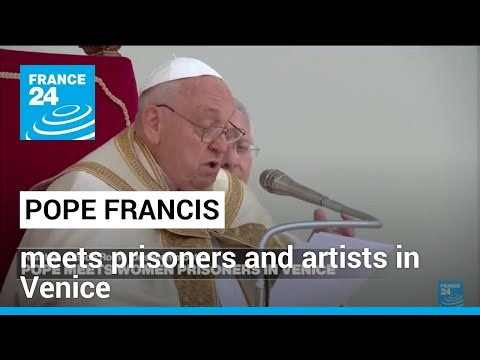 Pope meets prisoners and artists in Venice on first trip in months 