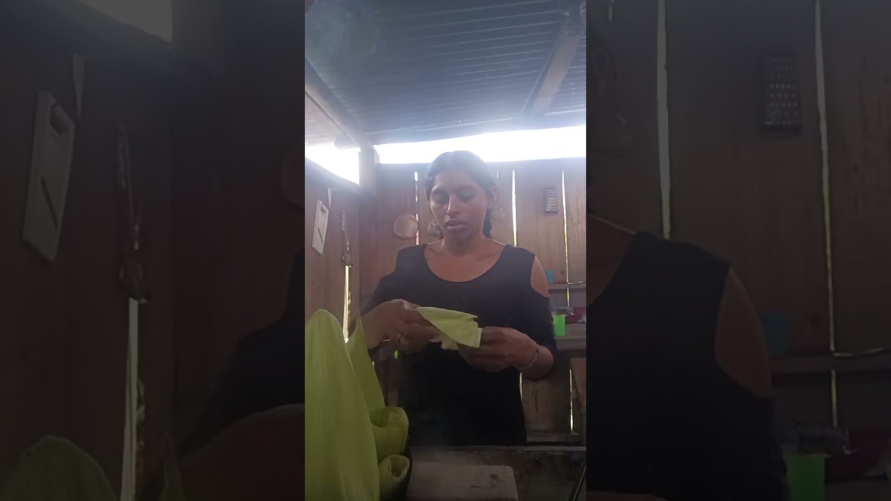 Haciendo tamales de maíz nuevo 🌽🌽 #tamales #maiz #comida 