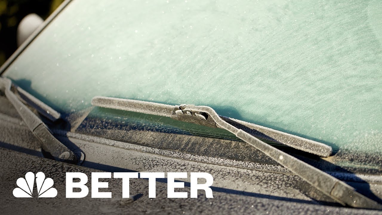 Life hack to de-ice your windscreen quickly, motor car, windshield, life  hack, Save time de-icing your car in the morning with this quick and easy  hack 😮❄️