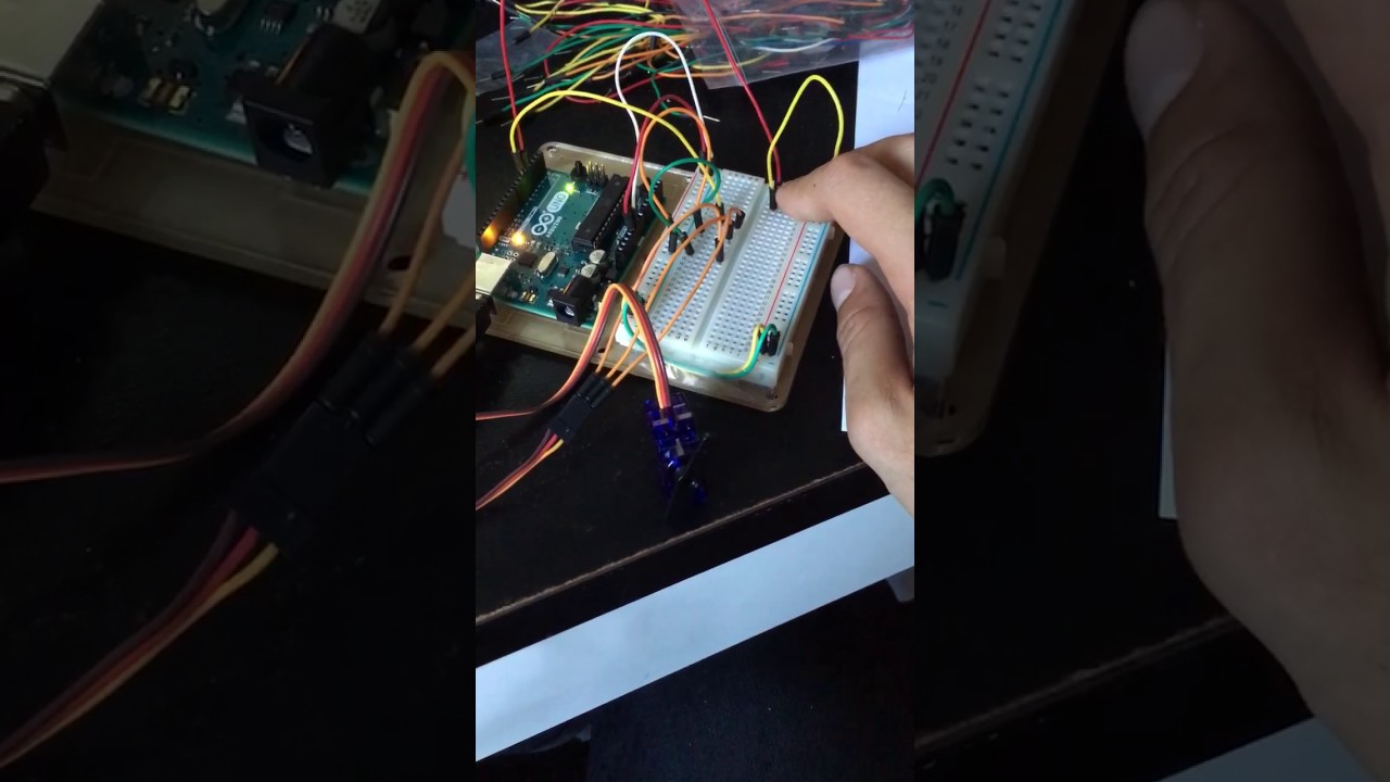 Push Button Servo - YouTube