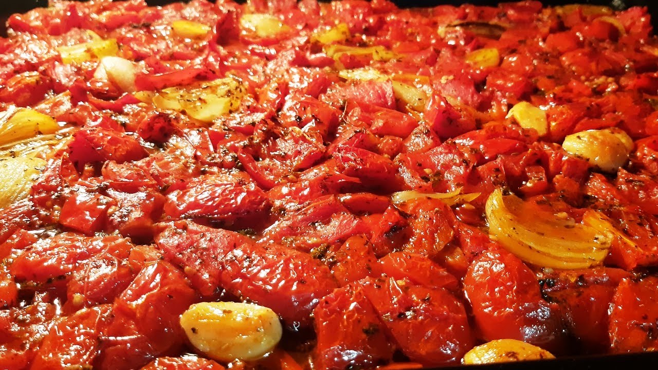 Соус из запеченных томатов – с зеленью, на зиму