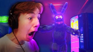 SPRING BONNIE WANTS MY CHEEKS...AND HES FAST ( project glow stick )