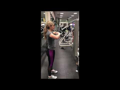 TRIANGLE BAR TRICEP PUSHDOWNS