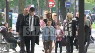 Victoria Beckham kissing her son Goodbye in Paris SO CUTE !!!