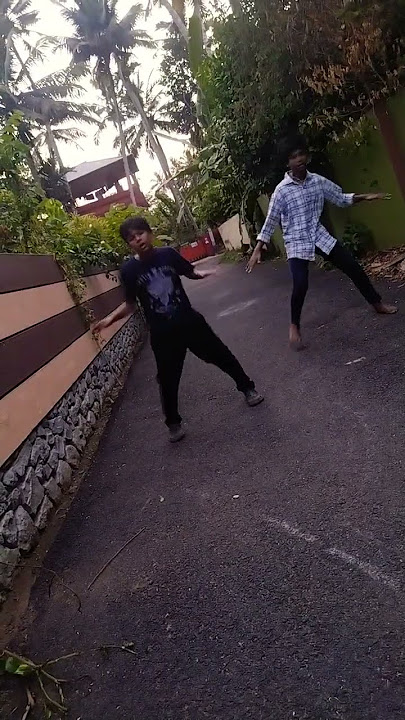 Duo dance Not Ramaiya Vastevaiya/Jawan