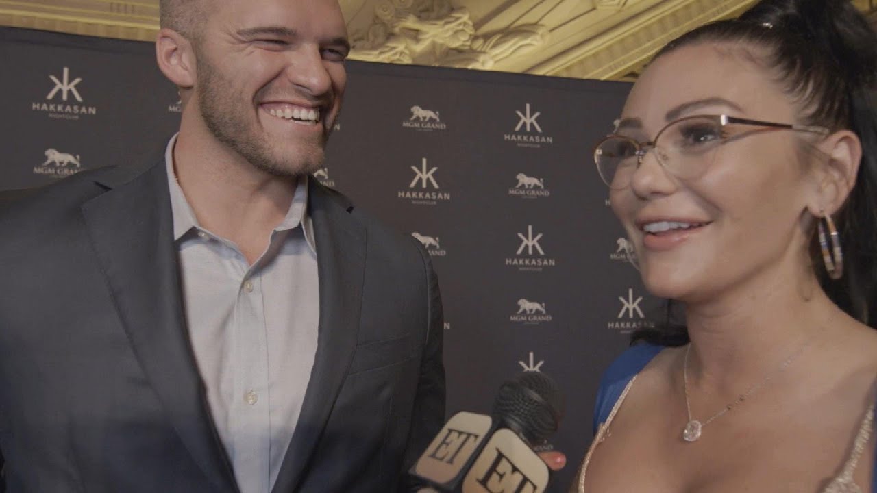 et online bachelor Jenni 'JWoww' Farley and Boyfriend Zack Carpinello Discuss Introducing Him to Her Kids (Exclusive)