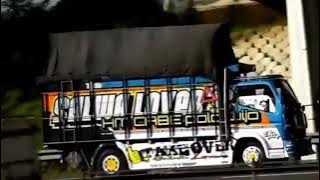 story wa kumpulan !! truk artis melintas tol cipali 2021😇