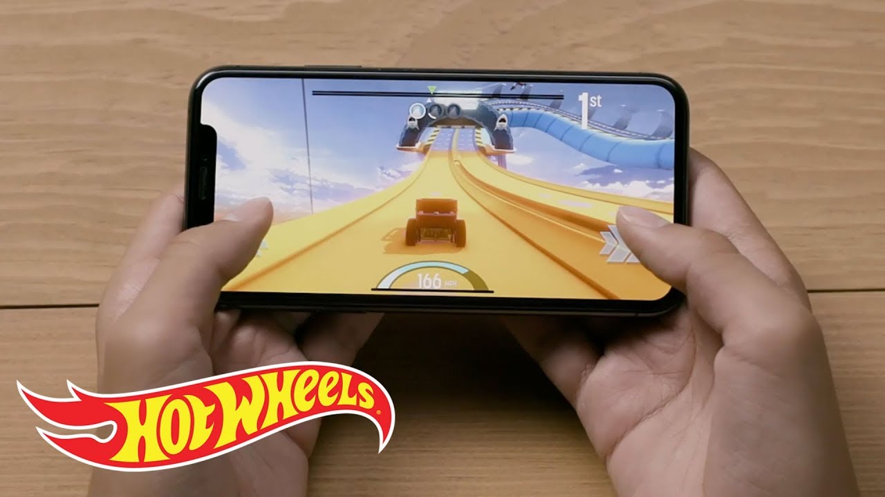 How to race in the Hot Wheels id app