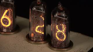NIXIE TUBE CLOCK MARK 3 (Leather, craquelure) PAST INDICATOR