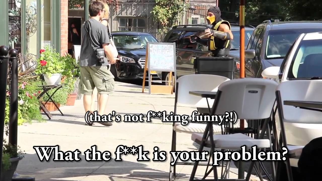 Prank Mortal kombat Scorpion