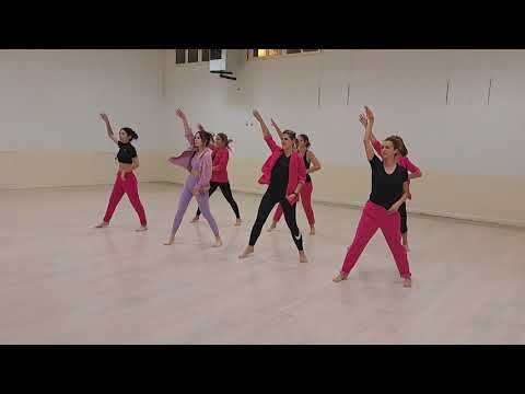 Chorégraphie Flashmob Octobre Rose 2022 - Sainte-Tulle