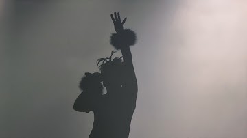 ecco2k - hold me down like gravity ((live glasgow 2022))