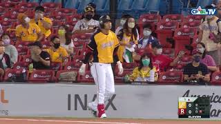 10/15 中信 VS 樂天 一局上，梁家榮開局秀美技！攔截小白球，再轉身快傳一壘刺殺打者