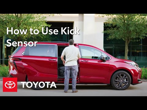 How to Use Kick Sensor in the 2022 Sienna | Toyota