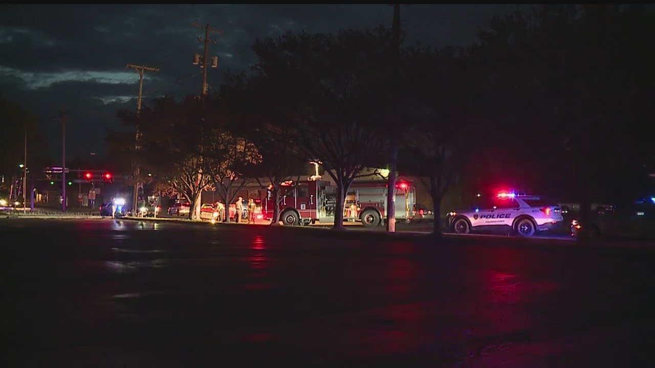 1 sent to hospital after car crashes into pole - YouTube