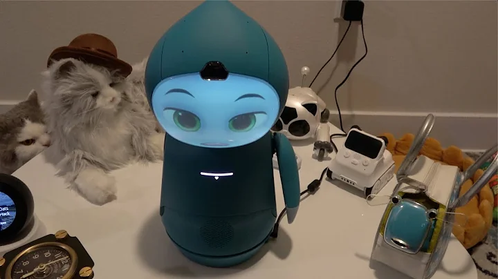 Moxie Magic - One Armed Robot