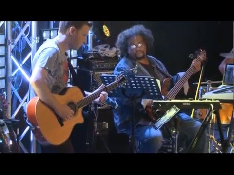 Ver You Reign - Loyiso Bala en YouTube Ver You Reign - Loyiso Bala en YouTube