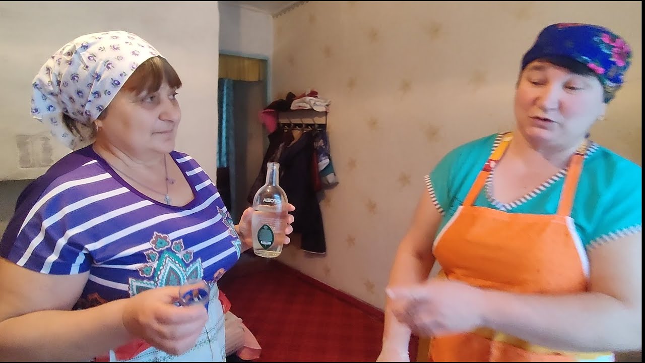 Горилочку в каравай и оператору 🌻Месим тесто на каравай🌻Украинское село