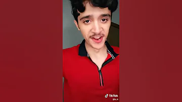 انت بدوي الله الله انت حضري والله والله 