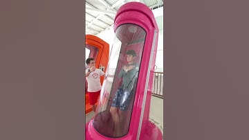 Thumbnail of World’s tallest indoor water slide! Dreamworks water park #shorts
