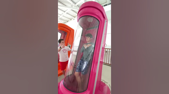 World’s tallest indoor water slide! Dreamworks water park #shorts