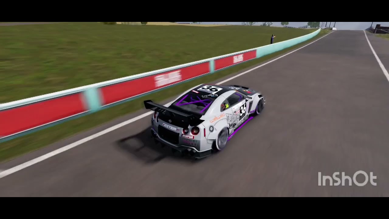 Nissan GTR R35 GT time attack - YouTube