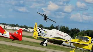 Drunk man steals plane EAA AirVenture in Oshkosh 2022