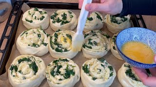BUNS WITH CHEESE AND SPINACH. WELL, VERY TASTY.