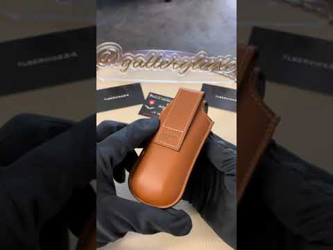 #16 чехол Vertu для коллекции Ascent/Constellation Brown (гладкая кожа теленка/светло коричневый) #16 чехол Vertu для коллекции Ascent/Constellation Brown (гладкая кожа теленка/светло коричневый)