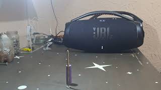 jbl boombox 3 tocando a 100%vol bass teste