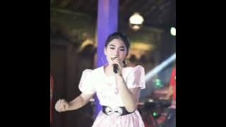 story dangdut - tiada guna - ADELLA