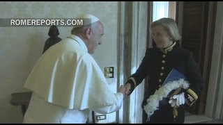 New UK Ambassador to the Holy See presents her credentials to the pope
