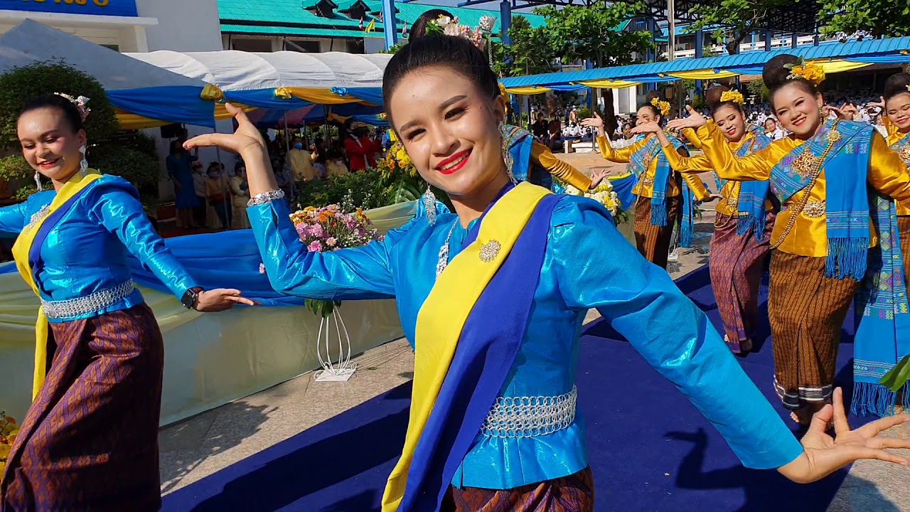 (คลิบเต็ม) รำบวงสรวงสถาปนา 101 ปี โรงเรียนสตรีราชินูทิศ อุดรธานี