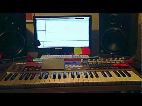 Rihanna ft. Mikky Ekko - Stay (Live Nudes Remix) **PREVIEW**