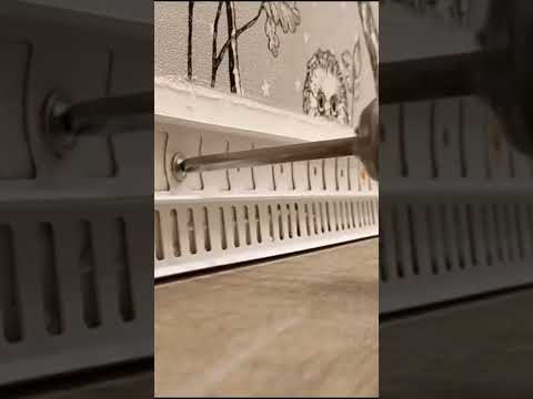 установка пластикового плинтуса
