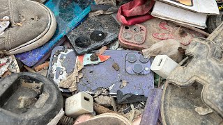 Nice Day Found Many Abandoned Phones || Restoration iPhone 14 Pro Max Found From Landfill