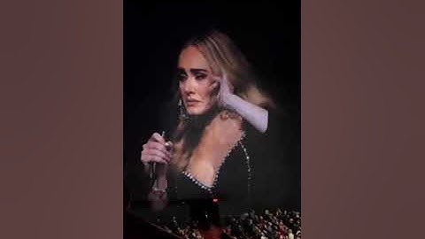 Penggemar Ini Membuat Adele Menangis