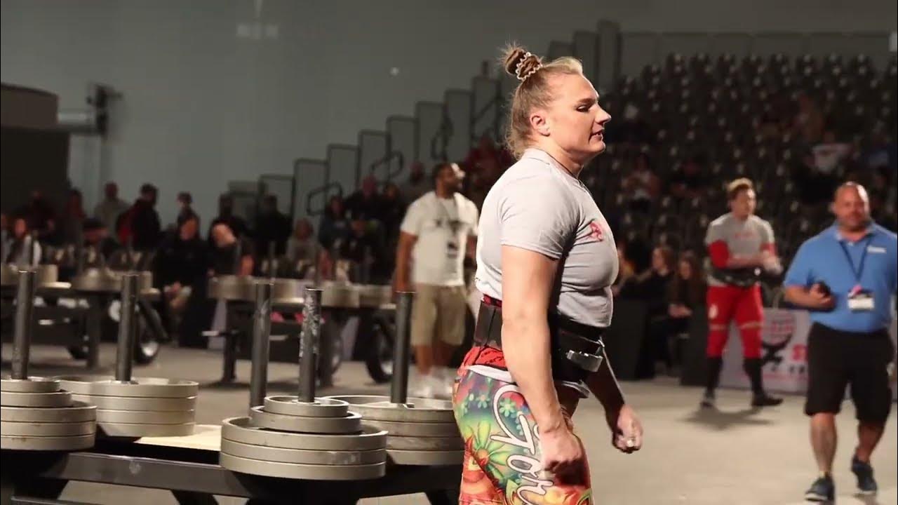 Olga Liashchuk Wheelbarrow ladder at Arnold Pro Strongwoman 2022