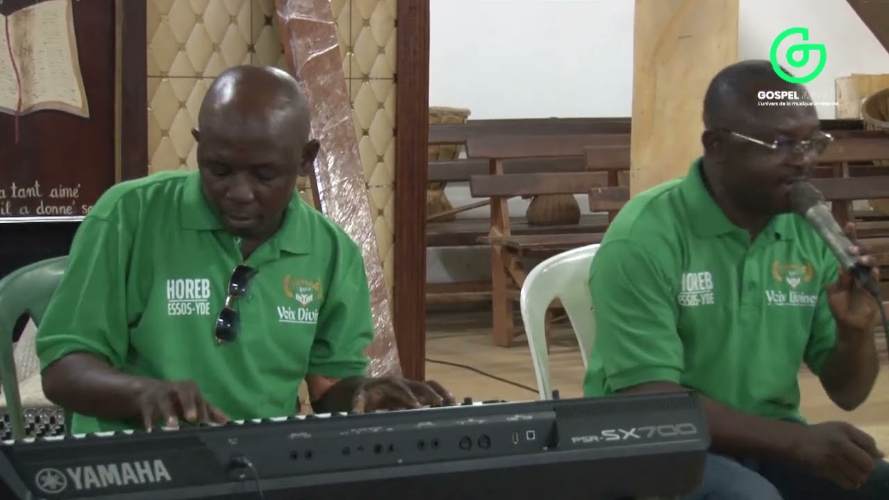 BATIMÉE  par Les VOIX DIVINES. 